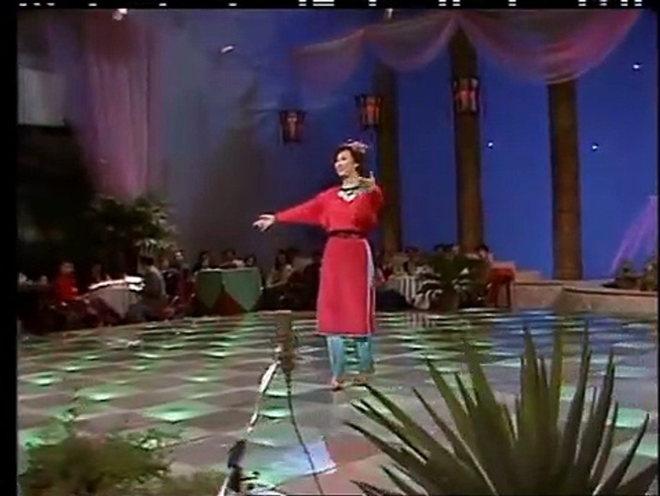 1984年中央电视台春节联欢晚会 | show | 1984| S2 | Official Clip