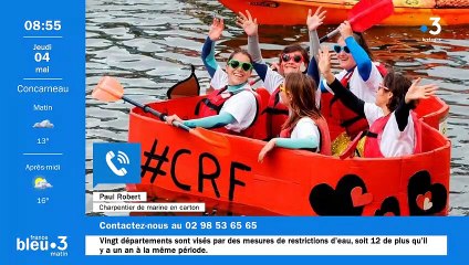 En Bretagne, les bateaux sont en carton. Démonstration à Douarnenez !