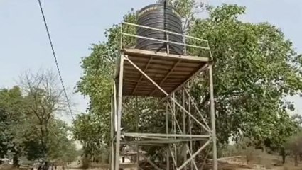 सिहावल: पानी की समस्या को लेकर परेशान हैं ग्रामीण, ज़िम्मेदार बने अनजान