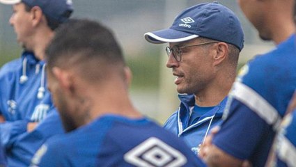 Brezilya ekibine kabusu yaşattı! Avai, Alex de Souza'nın sözleşmesini feshetti