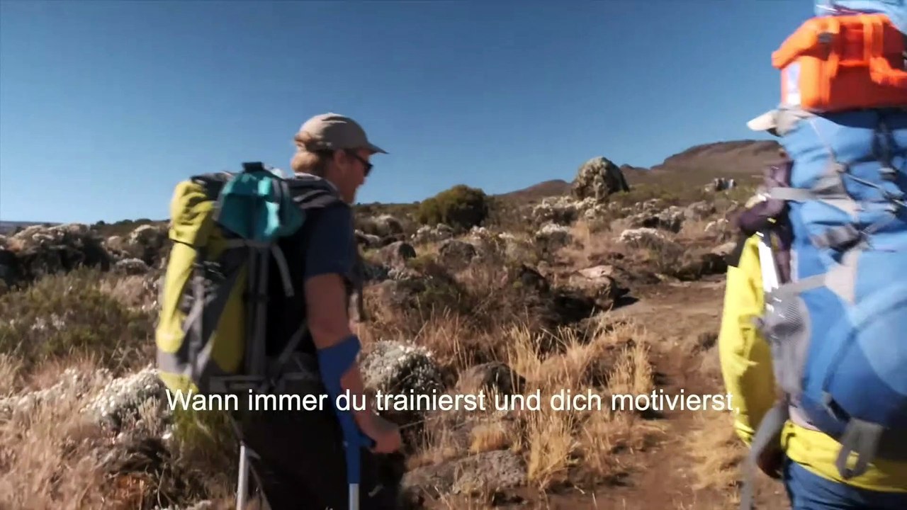 Kilimandscharo diesmal mit Krücken Film