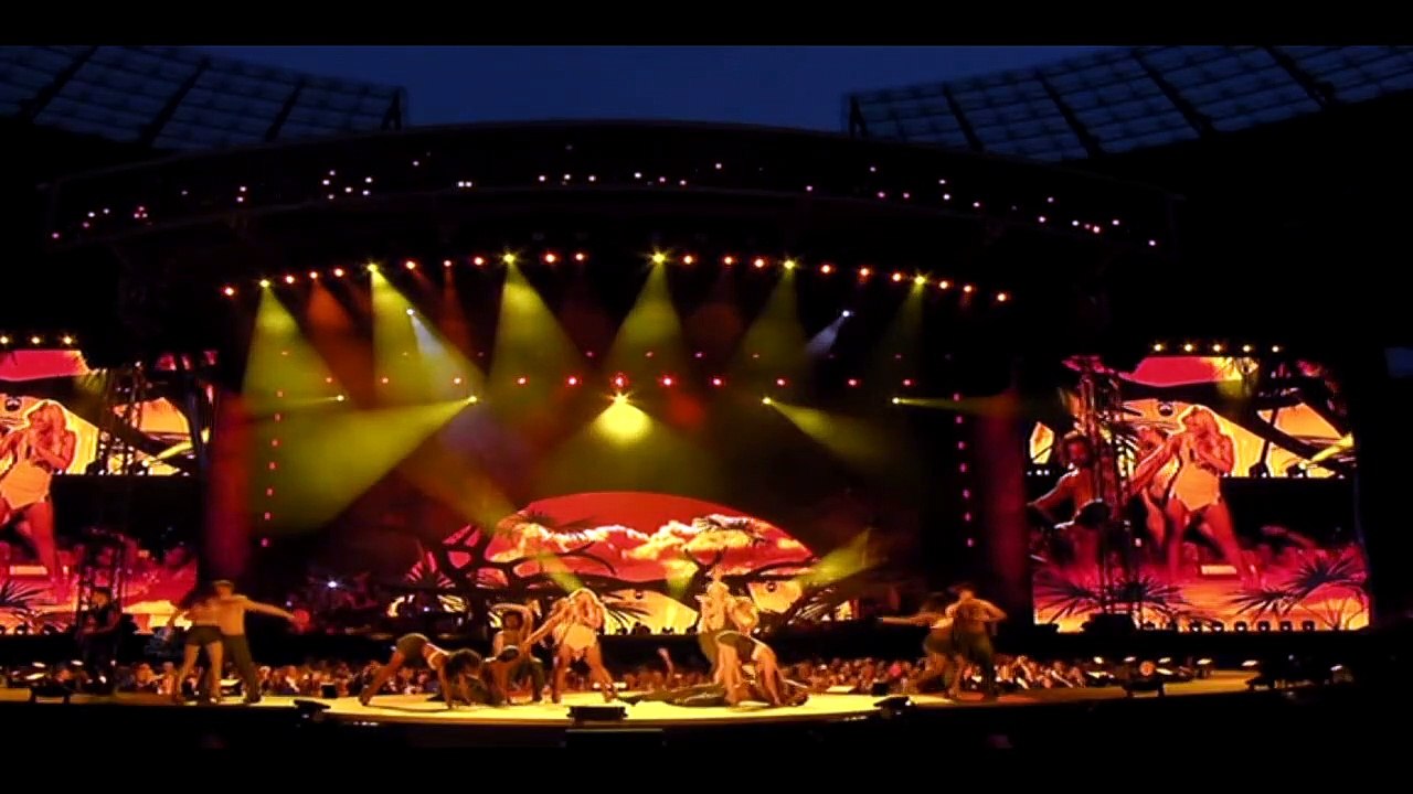 HELENE FISCHER — Te Quiero | Helene Fischer: Farbenspiel Live - Die Stadion-Tournee - (2015)