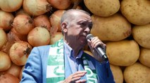 Erdoğan, patates ve soğanla oy istedi