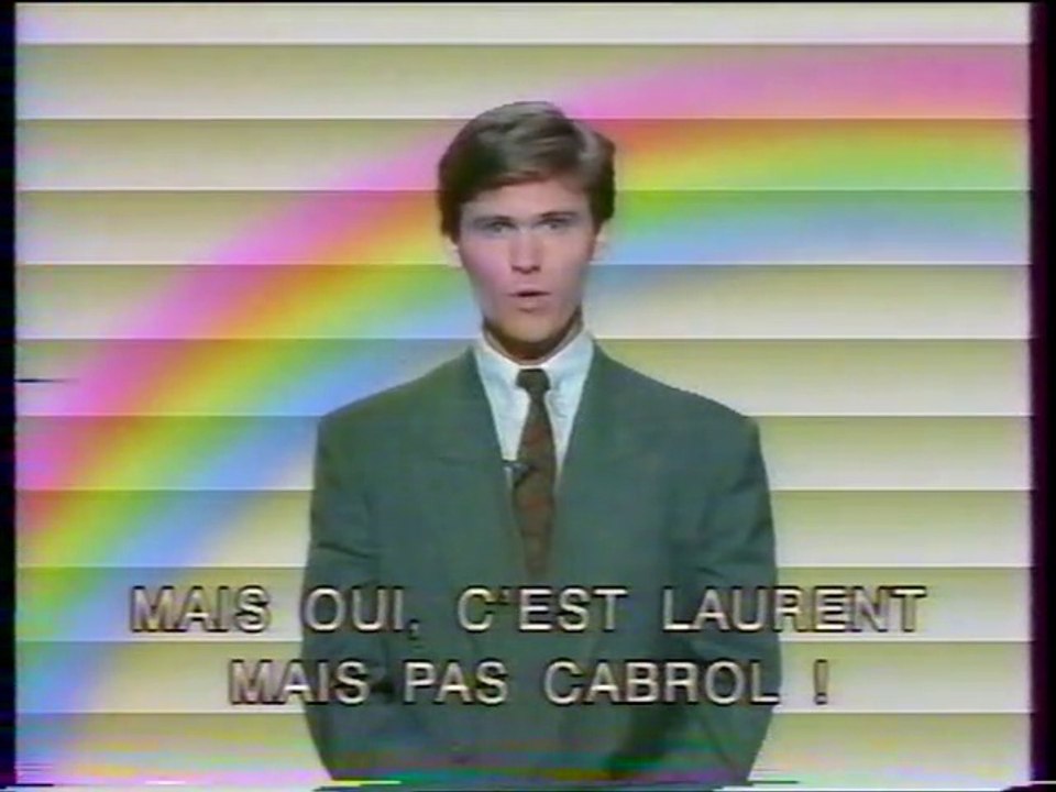 Antenne 2 - 25 Décembre 1989 - Météo (Laurent Romejko), pubs, speakerine (Gilette Aho), jingles