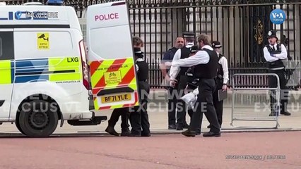 Buckingham Sarayı’na Saldıran Kişi Gözaltına Alındı