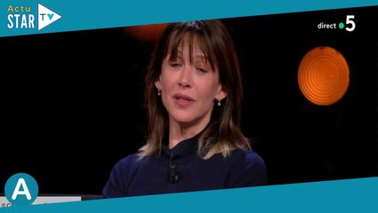 Sophie Marceau “bouleversée et remuée” : cette expérience qu’elle n’oubliera pas