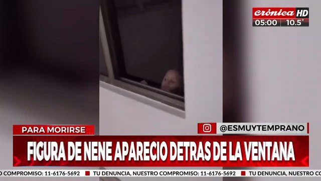Terror en la noche: nene aparece y desaparece detrás de una ventana