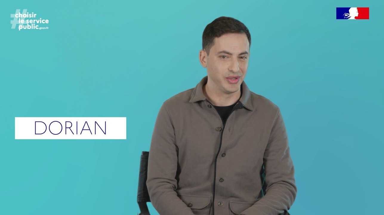 Campagne de communication "Ces métiers qui nous font tous avancer" Dorian, chef de la ligne produits grand public au service du numérique du ministère de la Culture