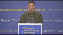 Ucraina, Zelensky all'Aia invoca un processo per Putin
