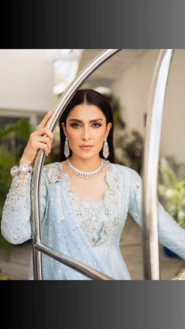 ayeza khan blue dress Navy Blue Embroidered Unstitched Chiffon Saree Ayeza Khan-N.Blue Party –  Polawn