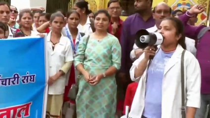 Video: संविदा स्वास्थ्यकर्मियों ने कलेक्टर को सौंपा ज्ञापन