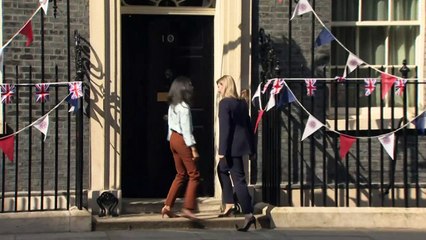 PM's wife greets First Lady of Ukraine outside Number 10