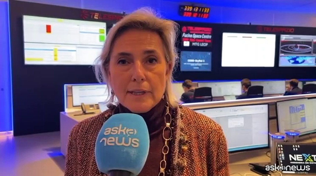 Dallo Spazio la prima foto della Terra del sate...