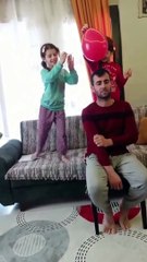 En sade en samimi bebek öğrenme partisi