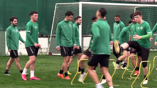Giresunspor'da teknik direktör İrfan Buz ilk antrenmanına çıktı