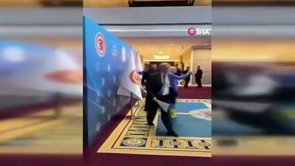 KEİPA toplantısı sırasında Ukrayna bayrağı açıldı