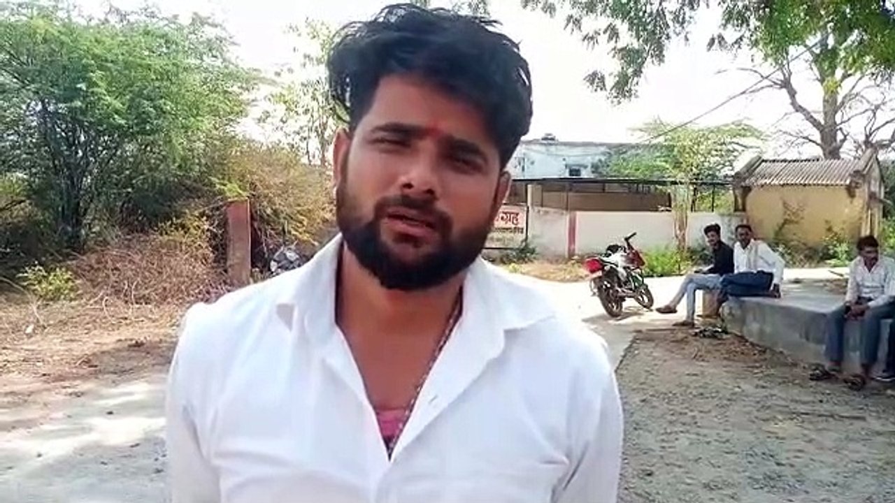 कुर्सी पर बैठने के विवाद में युवक की गोली मार कर हत्या