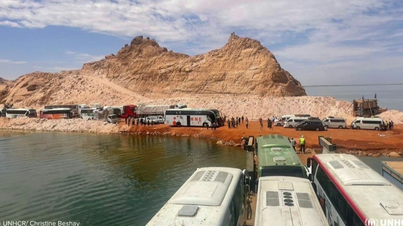 أكثر من 50 ألف سوداني يعبرون الحدود المصرية منذ...