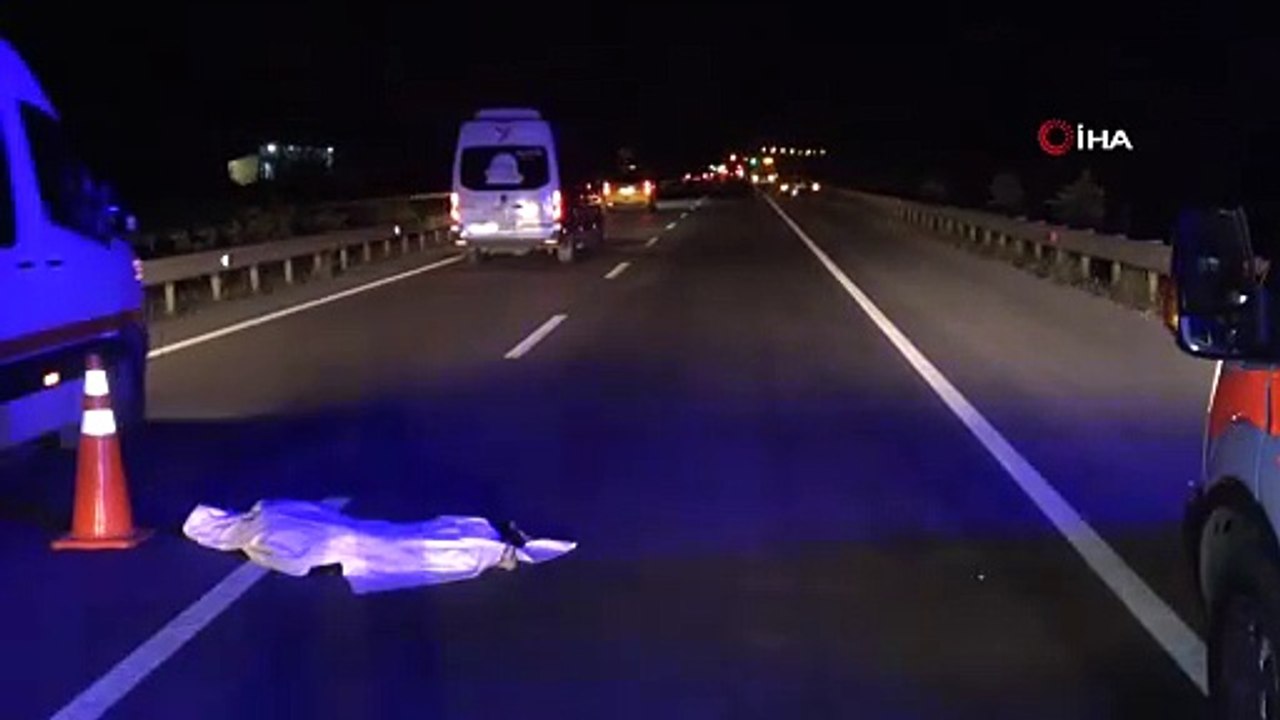 Bir otomobilin çarpıp diğer aracın üzerinden geçtiği yaya hayatını kaybetti