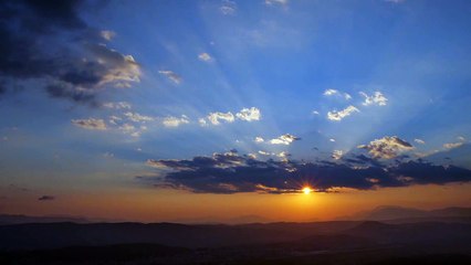 مسلسل كم من السفن أحرقت الحلقة 1 مترجمة الجزء 2