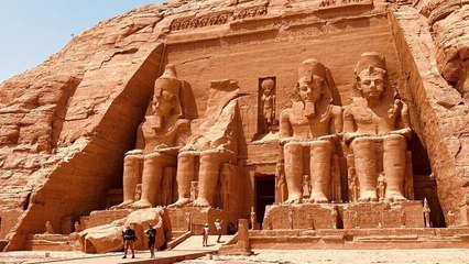 Abou Simbel : Mégalithes de l'Égypte antique découvert au XIXe siècle