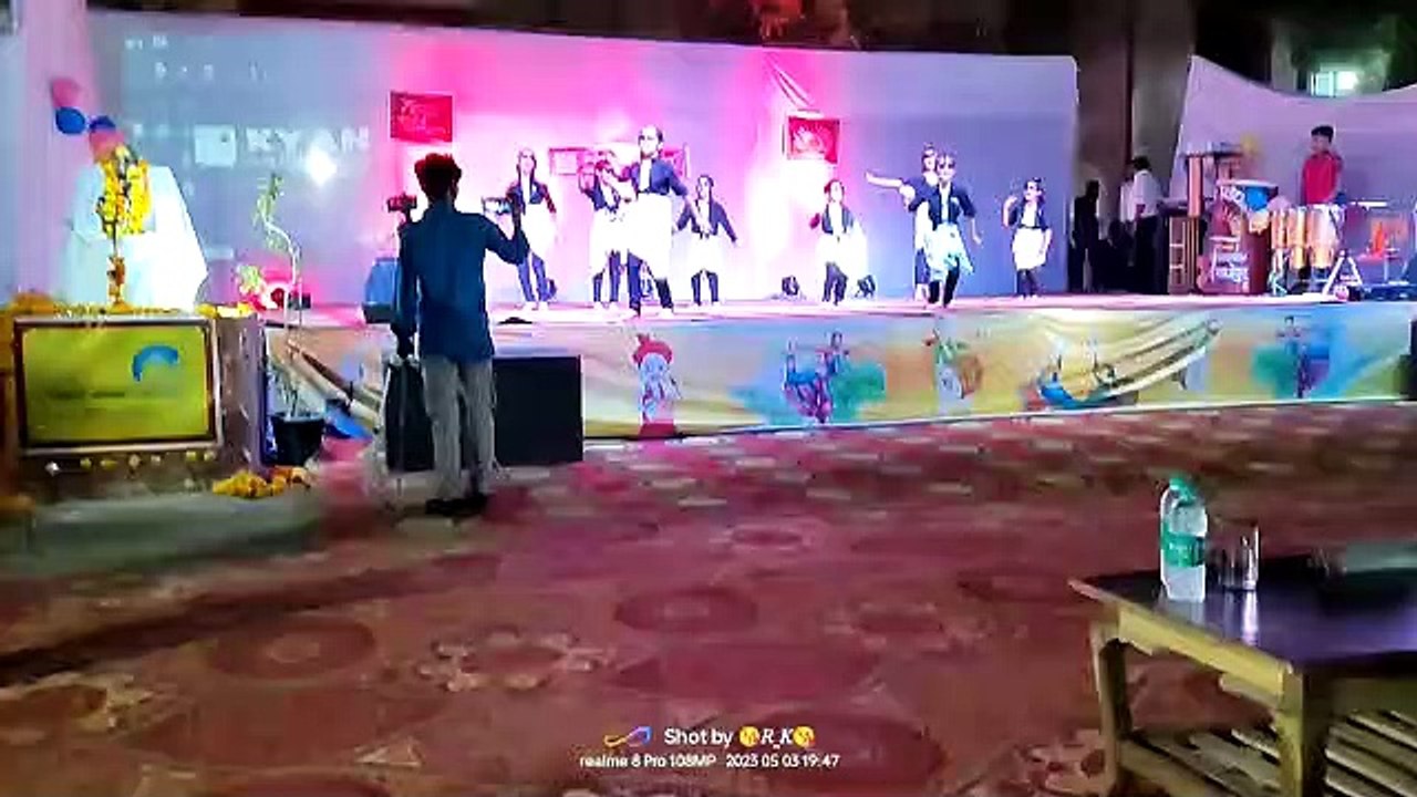 सांस्कृतिक प्रस्तुतियों ने मोहा मन