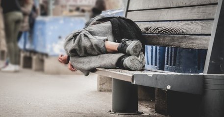 Une ancienne sans-abri a remporté 5 millions de dollars à la loterie