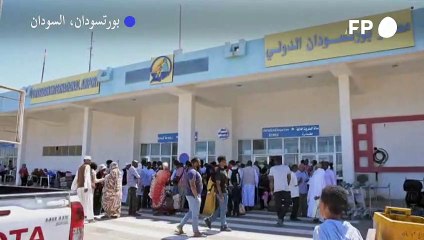 إجلاء مواطنين من مطار بورتسودان الدولي