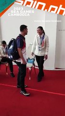 Alyssa Valdez is the flag bearer for the Philippine delegation in 32nd SEA Games