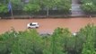 폭우에 광주 배수구 역류...도로 침수로 차량 통행 피해 / YTN