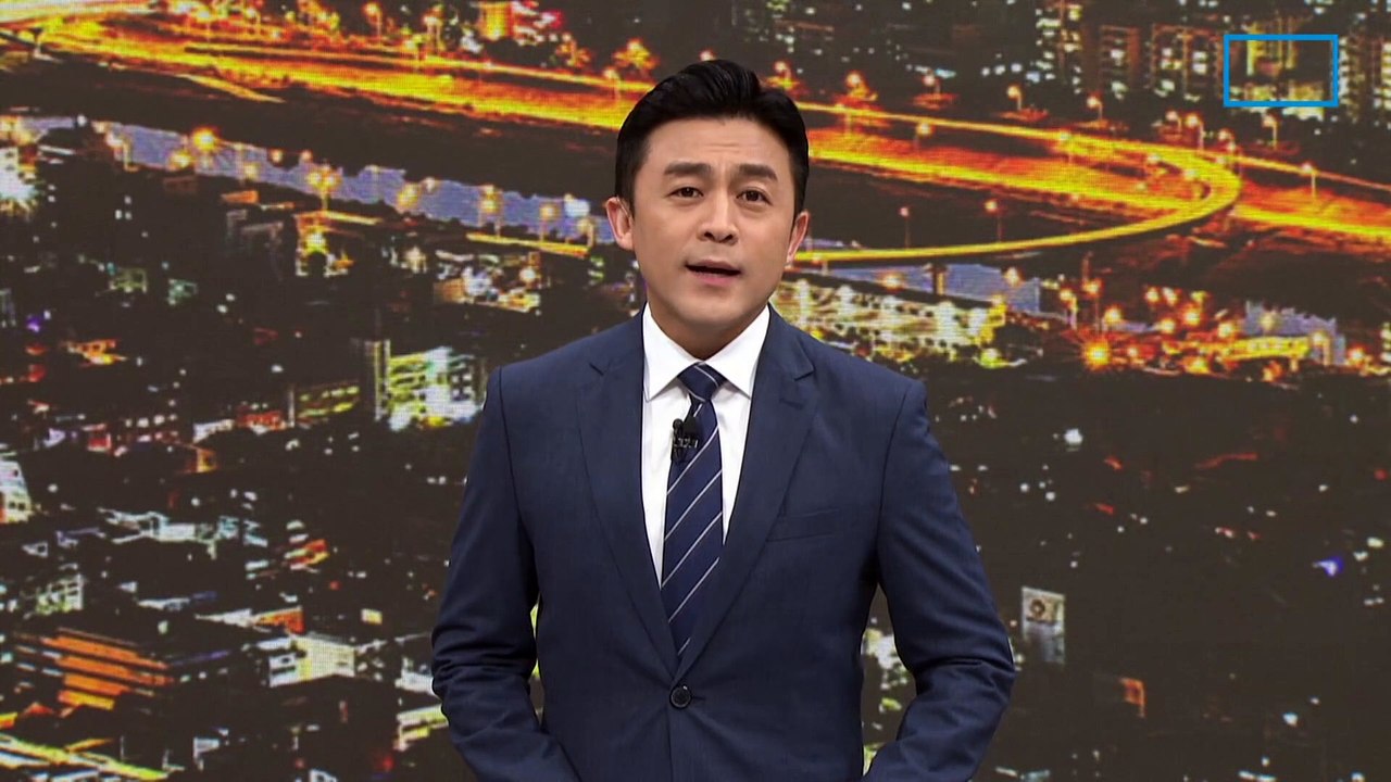 제주 장대비…항공기 결항에 공항서 발동동