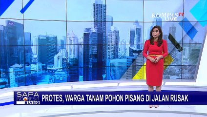 Viral! Aksi Protes Warga Ngawi Tanam Pohon Pisang di Jalan Rusak