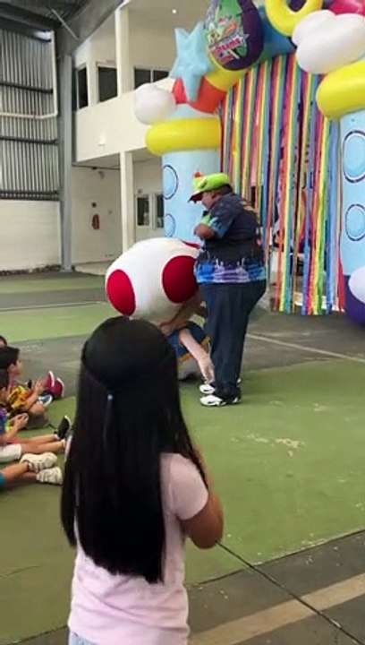 'Toad' Trips in Front of Students