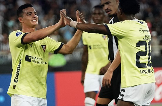 LDU de Quito lidera su grupo en la Copa Sudamerica