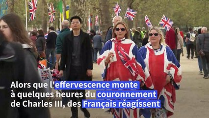 Près du palais de Buckingham, des Français réagissent à la veille du couronnement