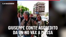 Giuseppe Conte aggredito da un no vax a Massa