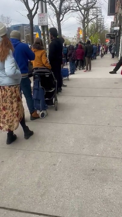 Toronto this morning line up for the Fort York FOOD bank in Toronto this morning. Canada under a liberal government is failing