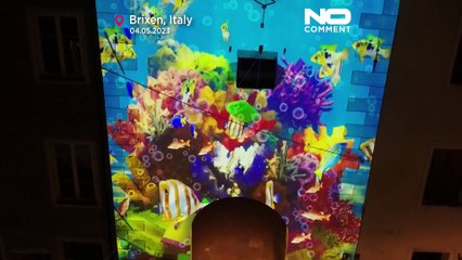 Μεσαιωνική πόλη των Άλπεων μεταμορφώνεται σε υπαίθρια γκαλερί (βίντεο)