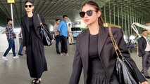 Mouni Roy Airport All Black Look Viral, Fans ने कहा हमेशा... । Boldsky