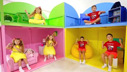 Diana and Roma play in Four Colors Playhouse