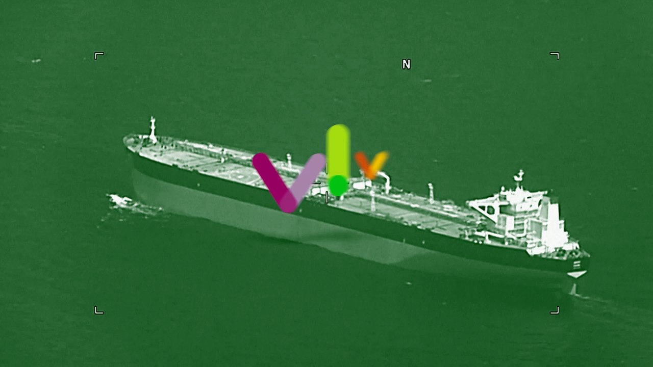 SEMINGGU DUA KALI, Angkatan Laut Iran Kepung Kapal Tanker