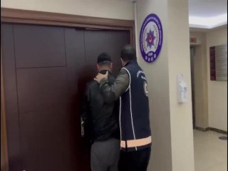 İstanbul'da 127 kaçak göçmen yakalandı, 10 kişi tutuklandı