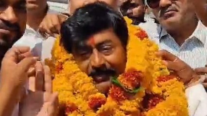 देवास: पुर्व CM के बेटे पुर्व मंत्री दिपक जोशी ने थामा कांग्रेस का हाथ, सोनकच्छ मे हुआ स्वागत