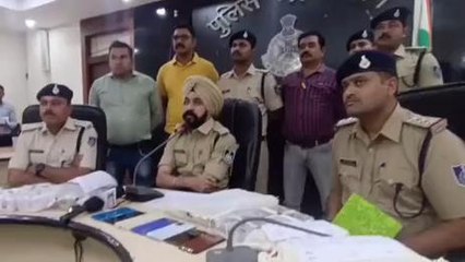 देवास: लूट की घटना का पुलिस ने किया पर्दाफाश, बदमाश गिरफ्तार, देखें पुरी खबर