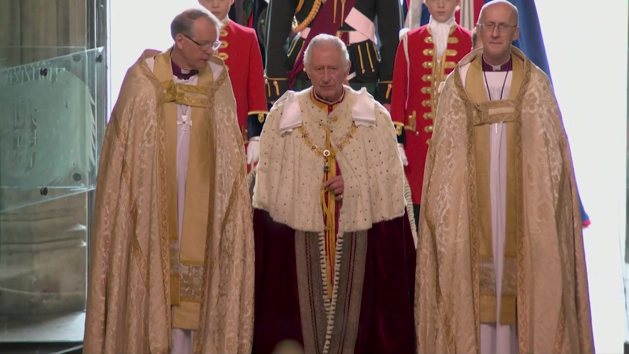 영국 찰스 3세 국왕 대관식...새로운 왕국 군주 선포 / YTN