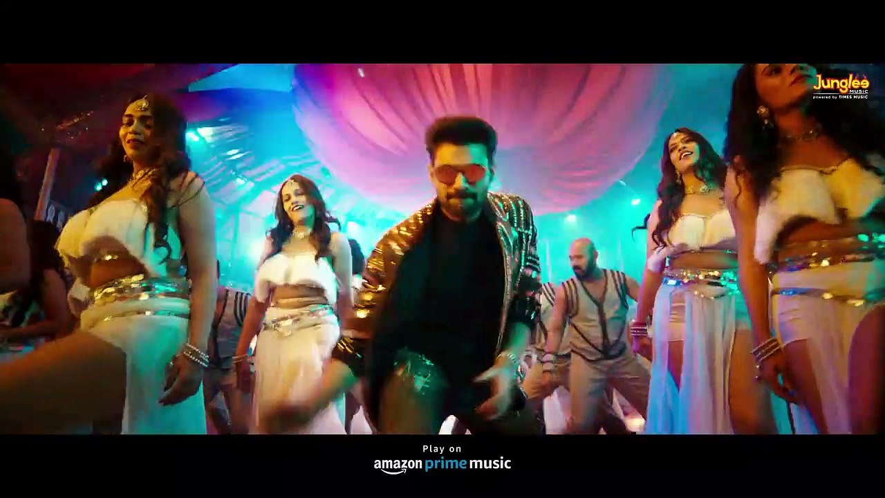 Bareilly Ke Bazaar - Chatrapathi | Sreenivas | Nushrratt | Tanishk Bagchi | Sunidhi Chauhan