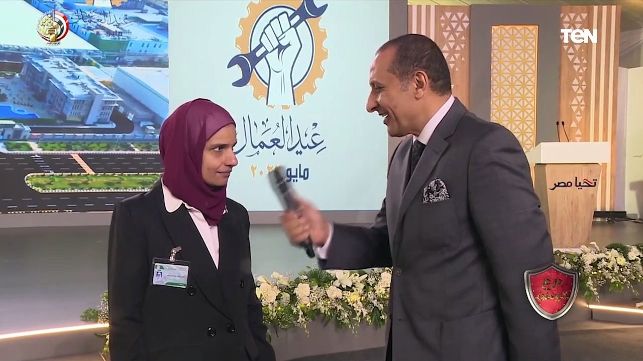 إحدى المكرمين من الرئيس من ذوي الهمم: أتمنى أن أفتح باب الإعلام للمكفوفين