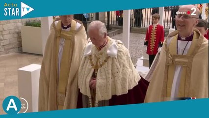 Couronnement de Charles III : cette image historique du prince George tenant la traîne de son grand-