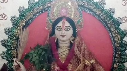 OMG: शीतला मां के प्रतिमा आँखों से निकला आंसू, लोग इसे मान रहे हैं चमत्कार