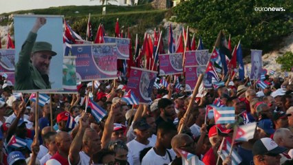 شاهد: كوبا تحتفل متأخرة بعيد العمال بسبب سوء الأحوال الجوية